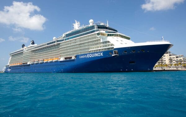 CELEBRITY EQUINOX NATAL E REVEILLON - 14 NOITES